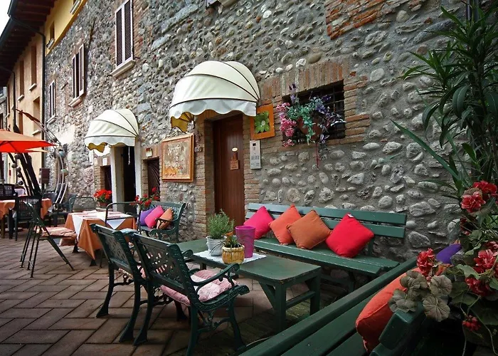 Al Borgo Antico Affittacamere Bedizzole photo