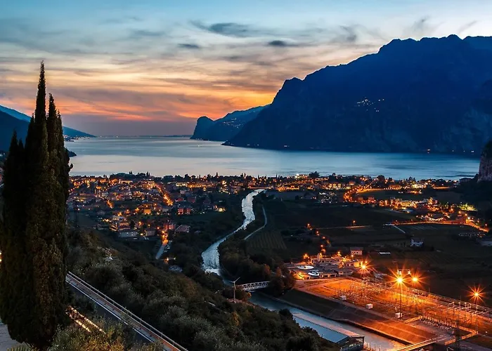 Hotel Isola Verde Torbole Sul Garda photo