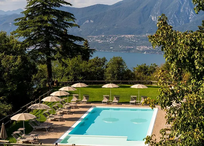 Hotel Bellavista San Zeno di Montagna photo
