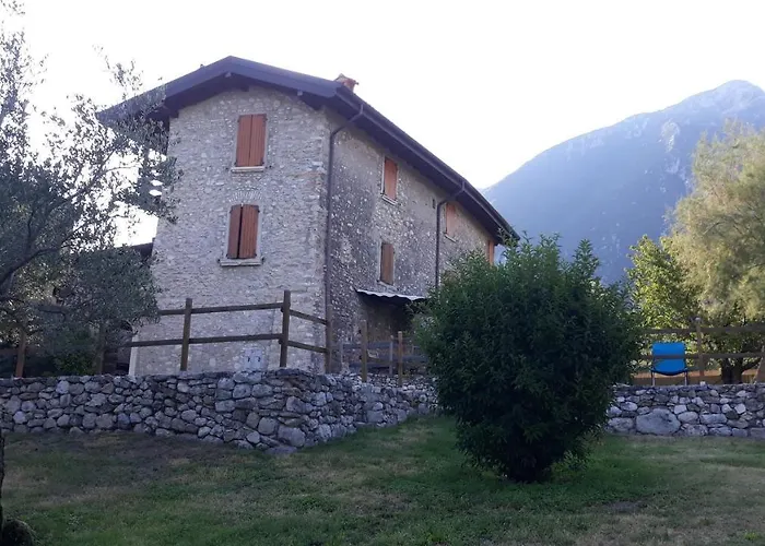 Ca Dei Casai Apartment, Lago Di Garda E Relax. Gaino photo