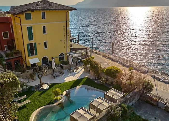 Lake Front Hotel Brenzone photo