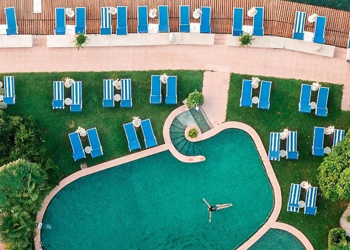 Hotel Monte Baldo E Villa Acquarone Gardone Riviera photo