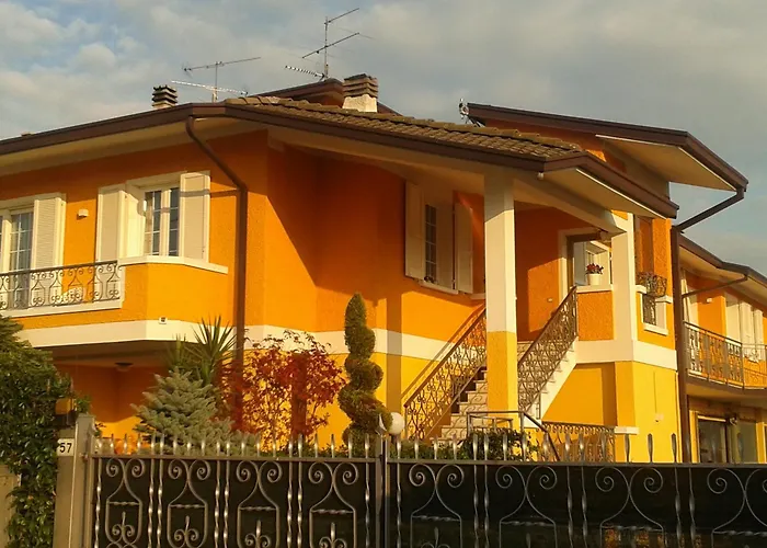 Camere In Collina Muscoline photo