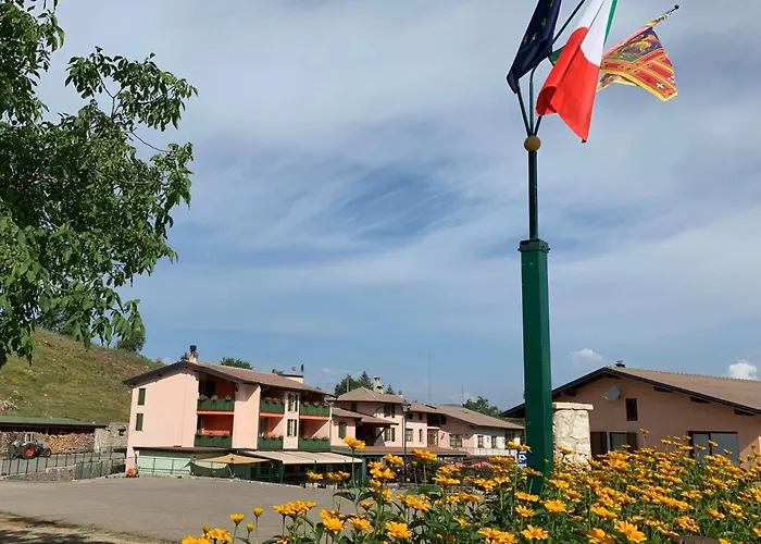 Hotel Edelweiss San Zeno di Montagna photo