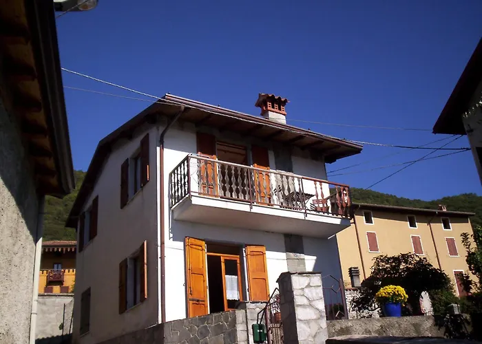 Casa Castanea - Garda Hideaway Villa Piano  photo