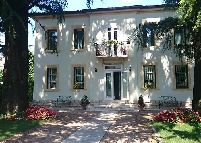 B&B Villa Dei Pini Domegliara photo