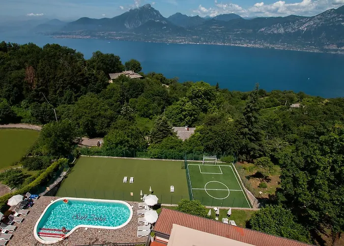 Hotel San Zeno San Zeno di Montagna photo