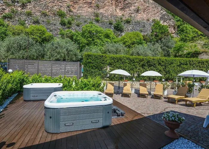 Villa Degli Olivi Relais Torbole Sul Garda photo